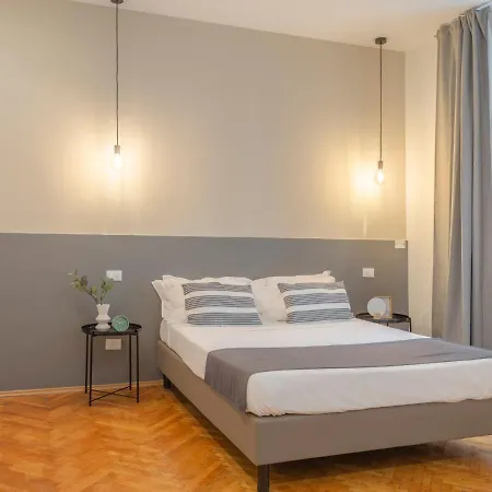 Appartamento Elegante Vicino Stazione - Grey