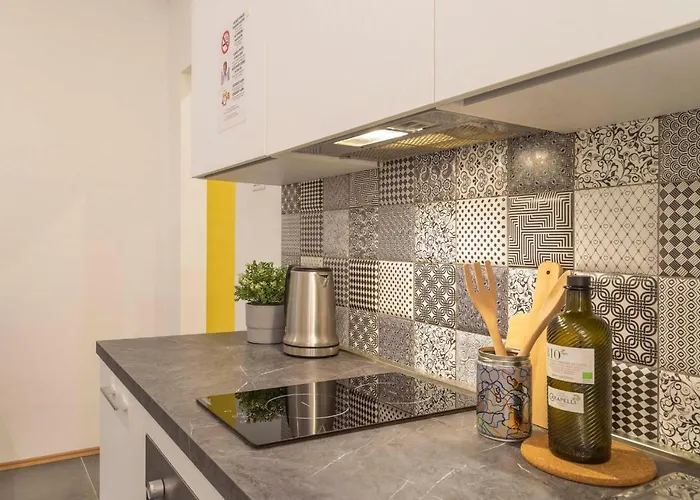 Elegante Vicino Stazione - Grey